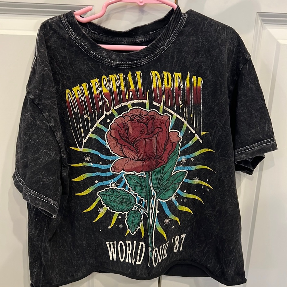 Crop top tee